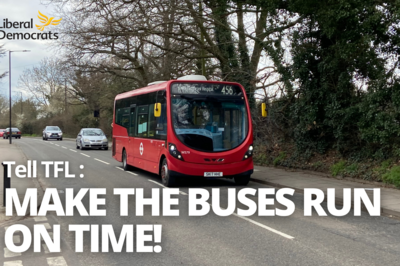 A 456 bus in motion on Clay Hill